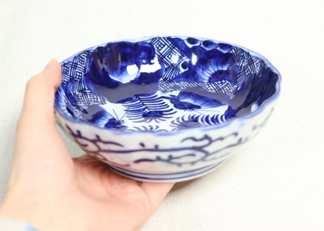 明治前期染付三方蝶と牡丹図なます皿①