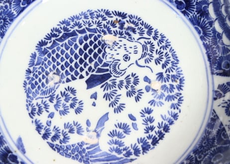 明治前期紙刷鯉図7寸鉢 小ホツ