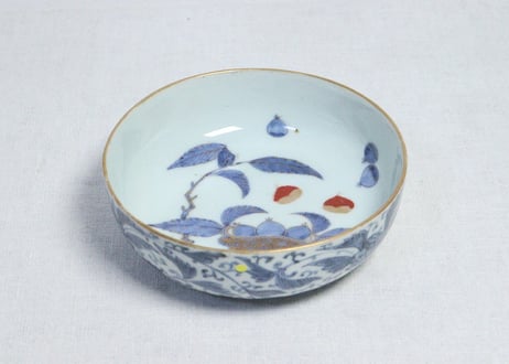 江戸中期色絵赤絵金彩栗図春寒鉢③　カマキズ