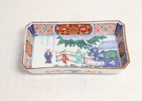 明治前期色絵屋敷に人物図長皿