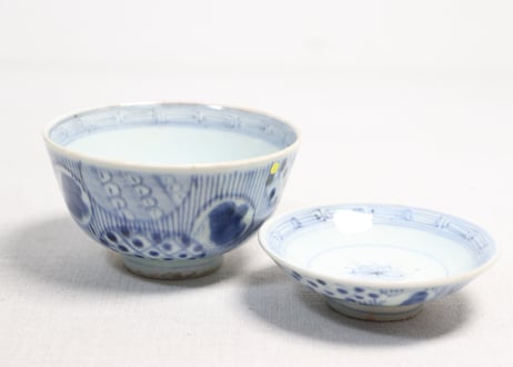江戸幕末染付丸文散らし図蓋茶碗②縁少甘手