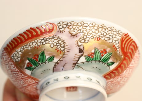 明治前期色絵桜に万年青図通り物飯茶碗①濃いめ