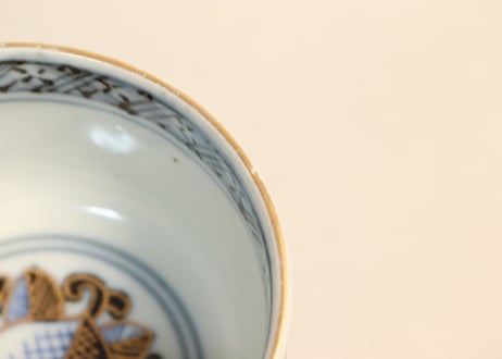 明治前期色絵波千鳥と牡丹図湯呑 天目台、蓋セット 5客組 小キズ