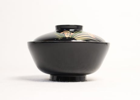 明治～大正総黒蒔絵菖蒲図吸物椀