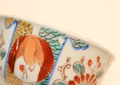 明治後期～大正色絵鶴丸と牡丹図飯茶碗