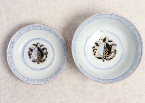 明治前期色絵桃と六方に松竹梅と牡丹図通り物飯茶碗 蓋部分甘手