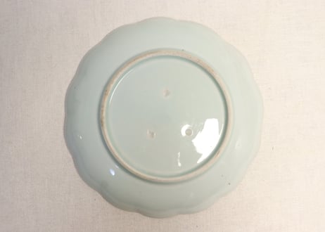 江戸幕末染付氷裂と青玉に梅図7寸皿　部分甘手