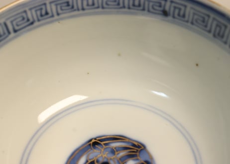 明治前期金彩染付四君子図飯茶碗