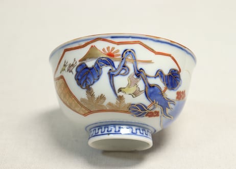 明治前期色絵富士に鷹と茄子図蓋茶碗①