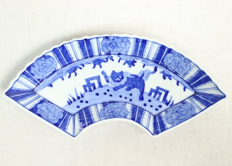 明治レトロな大角皿 瀬戸焼の大角皿｜食卓の道具｜中川政七商店 公式サイト