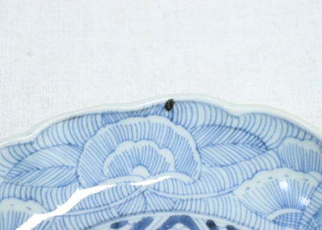 江戸幕末染付線描き蝶と牡丹図６寸皿