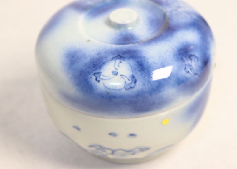 明代 染付け 千鳥 小壺 明代 染付け 千鳥 小壺