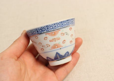 昭和40~50年代中国色絵蛍手煎茶碗①濃いめ