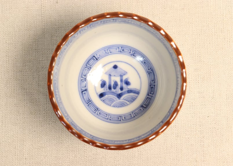 群馬県からの蔵出品　江戸〜明治期頃　青手面取窓絵九谷徳利　一対　無傷　本物保証 群馬県からの蔵出品 江戸〜明治期頃 青手面取窓絵九谷徳利 一対