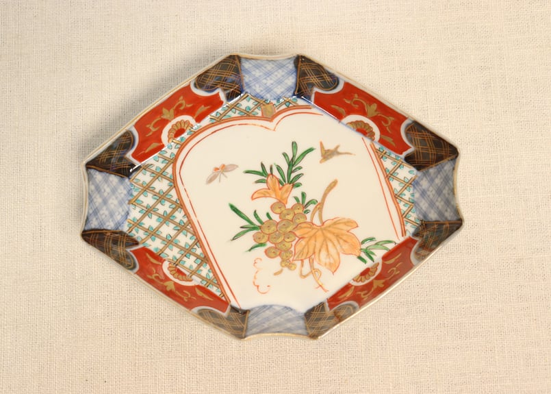 明治前期色絵葡萄図ひし形皿②ノミホツ | 吉祥寺PukuPuku