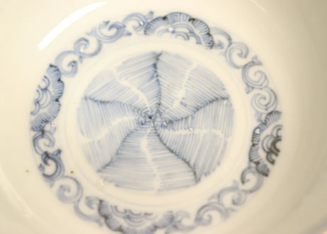 明治前期色絵牡丹と秋草図飯茶碗
