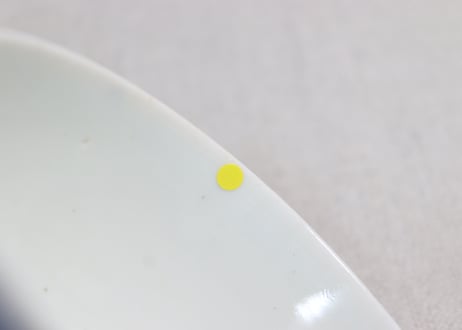 明治後期～大正銅判菊と蝶図蓋茶碗②少甘手