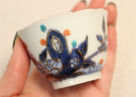 江戸後期色絵牡丹と蝶図小向付①