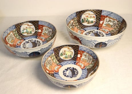 明治前期色絵六方に梅と山水図三つ組鉢