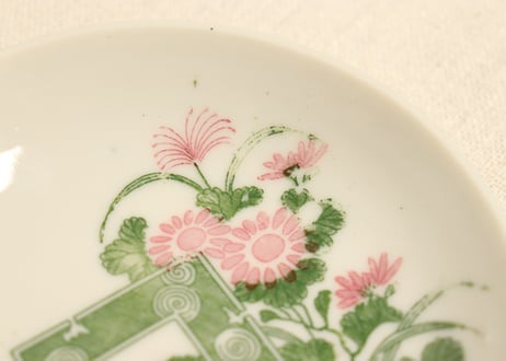 明治後期～大正銅判菊と山水図小皿①濃いめ