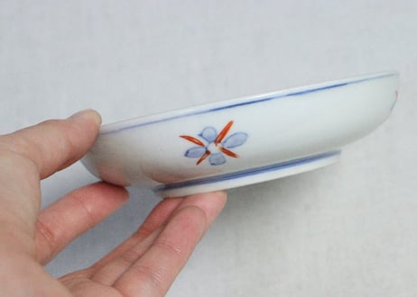 明治前期色絵三方に魚図小皿①　濃いめ