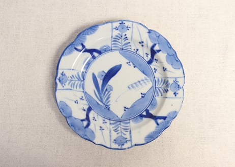 明治前期染付芙蓉手草花図鍔縁5寸皿