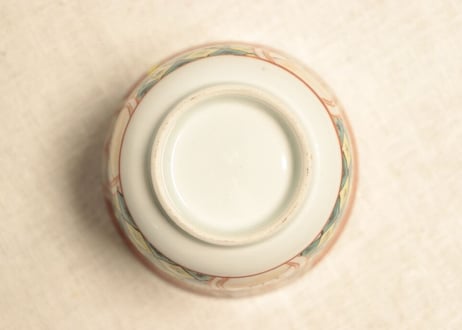 明治前期色絵三方に鶴と梅,見込みに兎図向付 ノミホツ