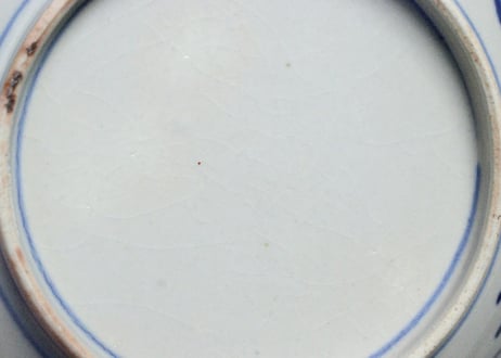 明治前期色絵三方に菊図小皿①　甘手,見込み濃いめ