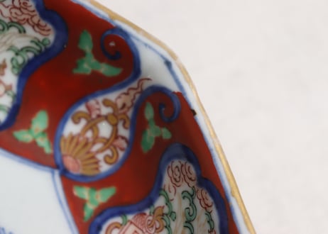 明治前期大聖寺焼色絵四方に宝と鶴図八角なます皿①