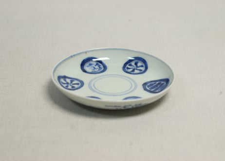 江戸幕末染付六方に丸文小皿①