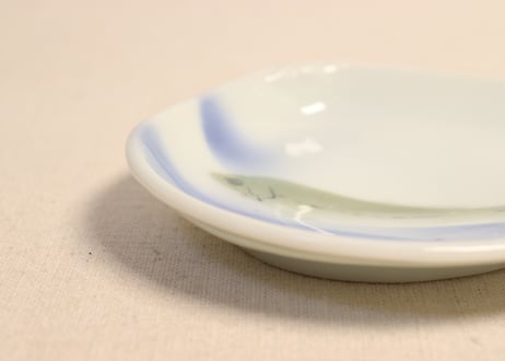 明治後期～大正染付鮎図貝型皿
