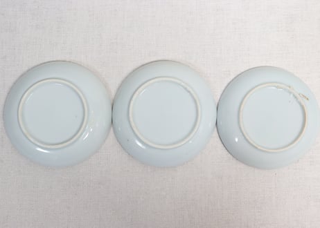 明治後期～大正銅判馬に瓢箪と草花図小皿②かたつき