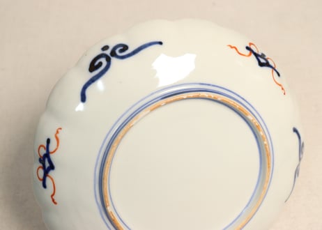 明治前期色絵菊と梅図7寸皿①