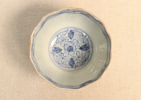 明治前期色絵柴垣に梅と龍図通り物向付
