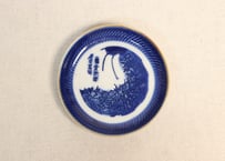 明治前期陰刻染付牡丹図小皿