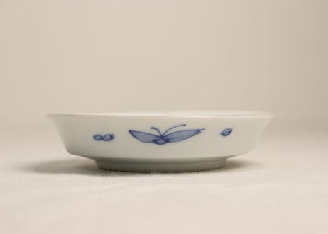 明治前期色絵鼠大根図縁立ち小皿