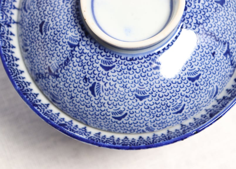 古伊万里　染付　微塵唐草の図　蓋茶碗　２客　C556AS-CWk 古伊万里 染付 微塵唐草の図 蓋茶碗 2客 C556AS-CWk - メルカリ