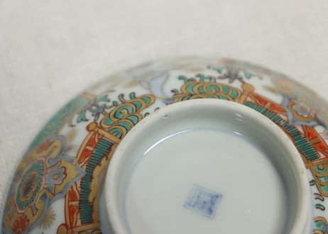 明治前期色絵獅子牡丹と人物図通り物飯茶碗①