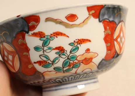 明治前期色絵萩と七宝文図飯茶碗①窯傷