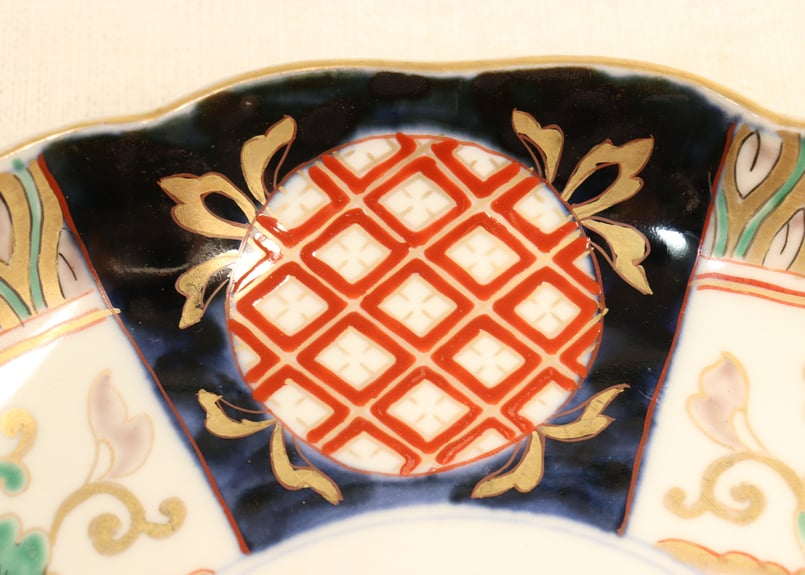 昭和初期 色絵『秋草野弁当団扇文』三つ足懐石大長皿(8客) 盛り皿豆長皿(8客) 昭和初期 色絵『秋草野弁当団扇文』三つ足懐石大長皿(8