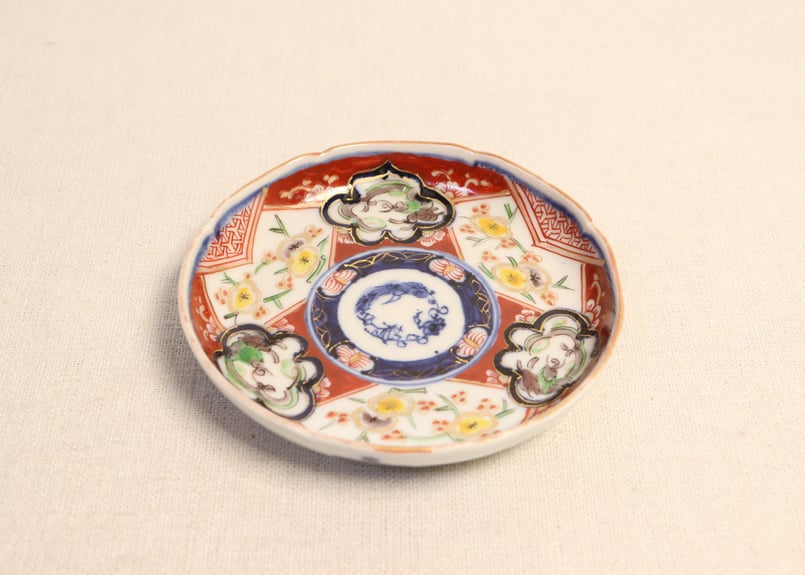 明治前期色絵梅と団龍図小皿 | 吉祥寺PukuPuku
