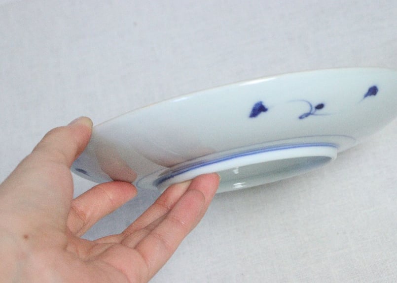 明治前期九谷焼金彩染付山水図通り物6寸皿 | 吉祥寺PukuPuku