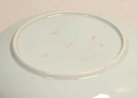 江戸後期染付流水に菊図9寸皿①少かたつき