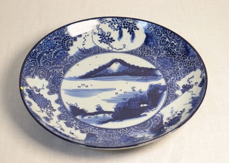 明治前期紙刷富士に窓絵散らし図尺1寸皿 ノミホツ,少フリモノ