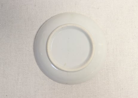 明治後期～大正銅判三方に菊図小皿