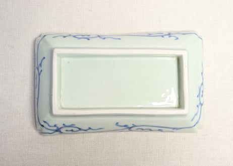 江戸幕末染付線描き牡丹図長皿 かたつき