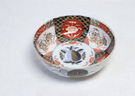 明治前期色絵桃と三方に菊図6寸鉢 五客組 1ヶニュウ