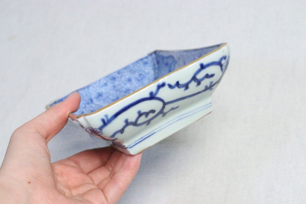 江戸後期染付総微塵唐草図長皿 少かたつき | 吉祥寺PukuPuku