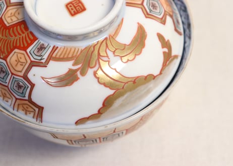 明治前期色絵芭蕉と亀甲図飯茶碗 釉剥げ