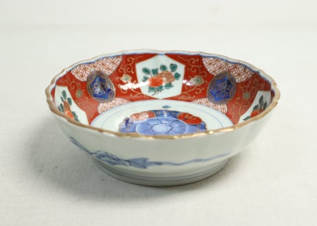 江戸幕末色絵牡丹と青玉図通り物大なます皿　染料飛び,窯傷